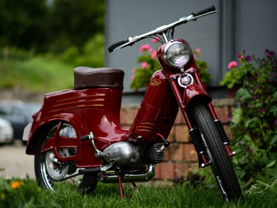 Jawa 555